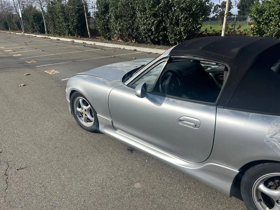 2001 Mazda NB MX-5 Miata - Image 7 of 11