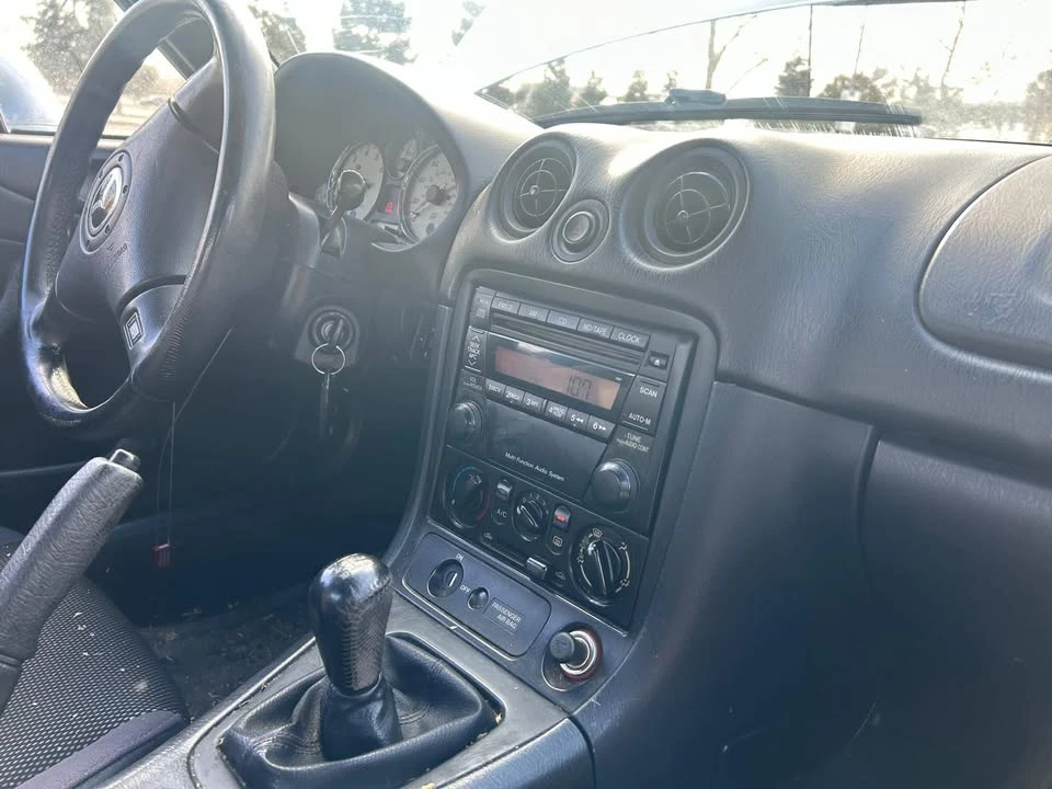 2001 Mazda NB MX-5 Miata - Image 9 of 11