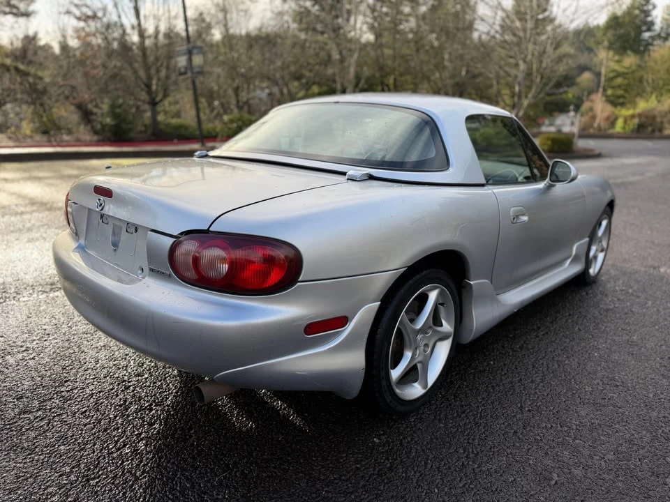 2001 Mazda NB MX-5 Miata - Image 4 of 12