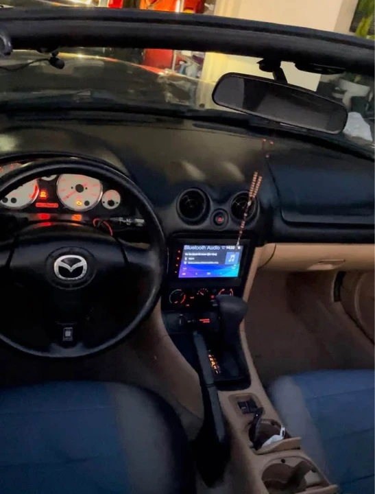 2001 Mazda NB MX-5 Miata - Image 6 of 7