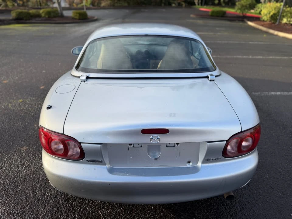 2001 Mazda NB MX-5 Miata - Image 6 of 12