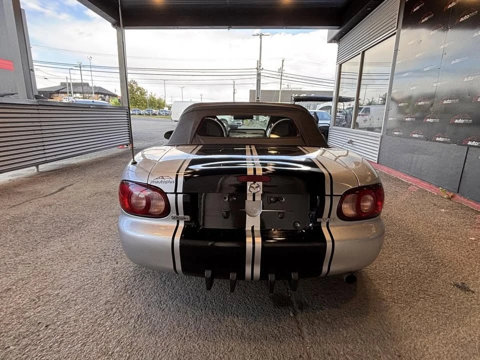2001 Mazda NB MX-5 Miata - Image 4 of 13