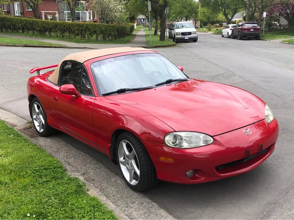 2001 Mazda NB MX-5 Miata - Image 15 of 16