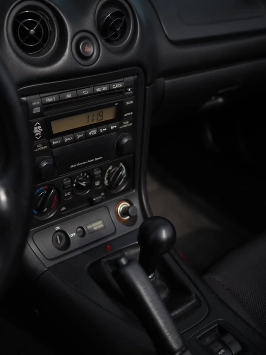 2001 Mazda NB MX-5 Miata - Image 6 of 7