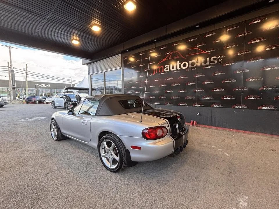 2001 Mazda NB MX-5 Miata - Image 3 of 13