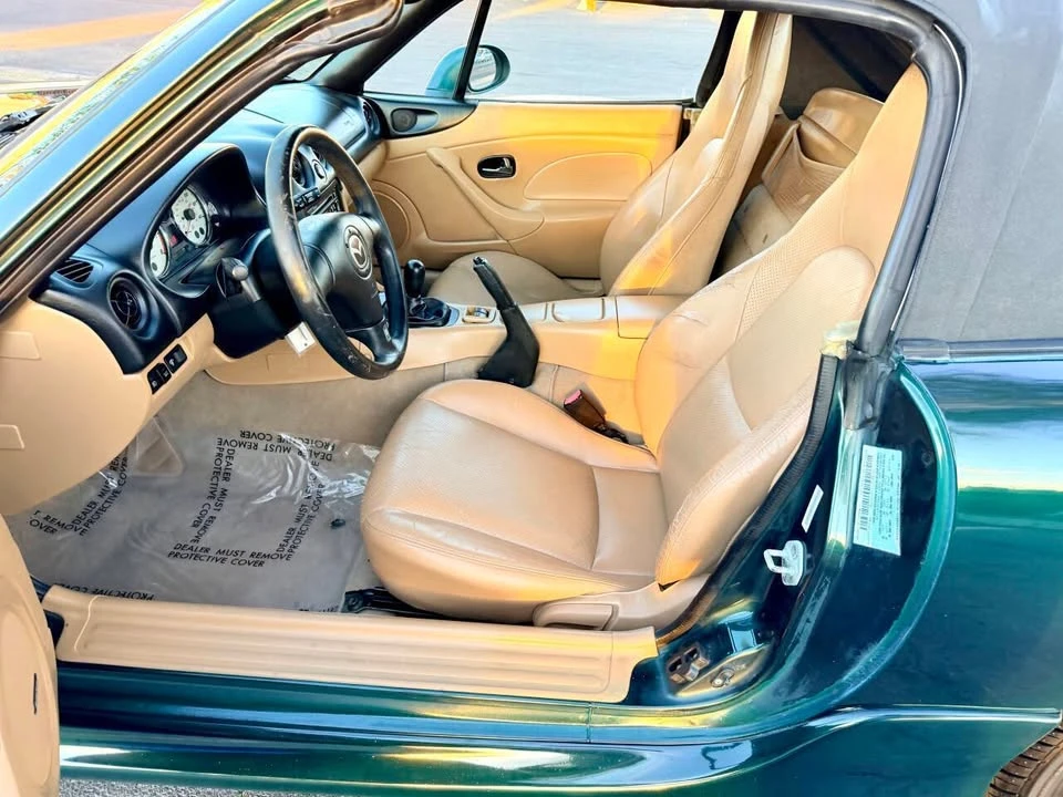 2001 Mazda NB MX-5 Miata - Image 18 of 20