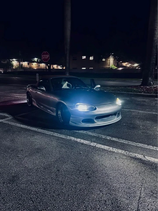 2001 Mazda NB MX-5 Miata - Image 3 of 6