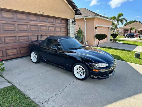 2001 Mazda MX-5 Miata