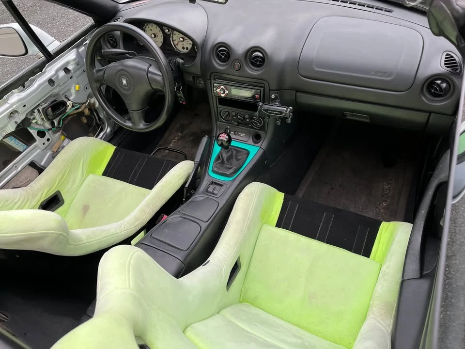 2001 Mazda NB MX-5 Miata - Image 16 of 16