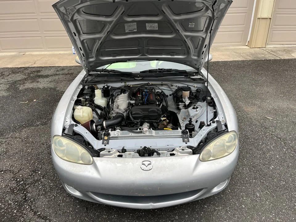 2001 Mazda NB MX-5 Miata - Image 4 of 16