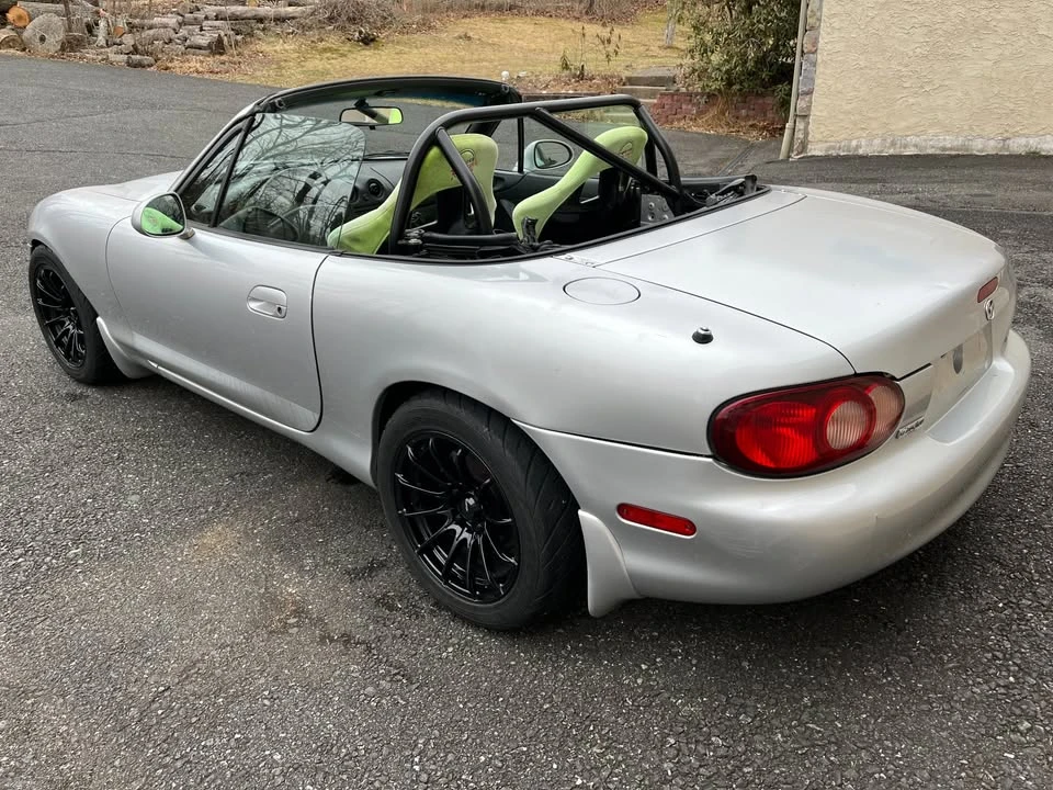 2001 Mazda NB MX-5 Miata - Image 10 of 16