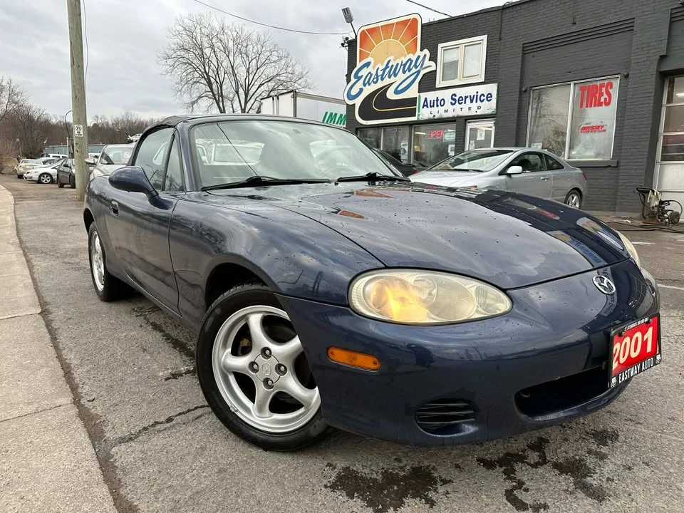 2001 Mazda NB MX-5 Miata - Image 2 of 14