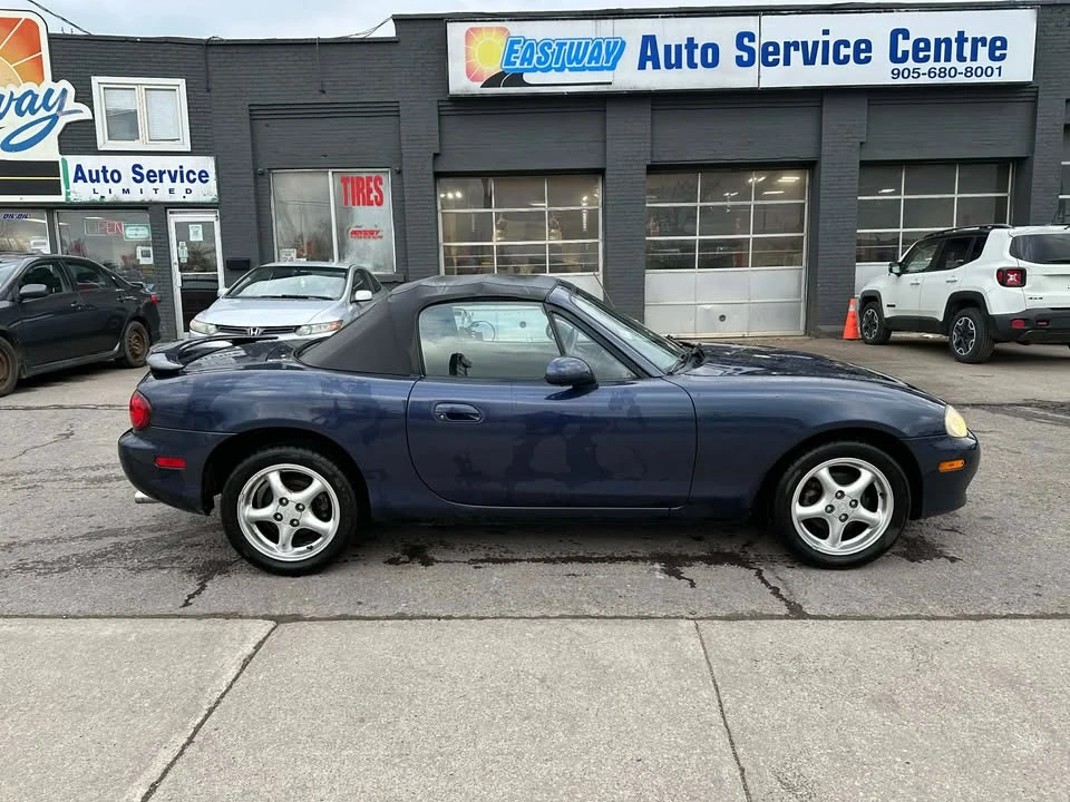 2001 Mazda NB MX-5 Miata - Image 4 of 14