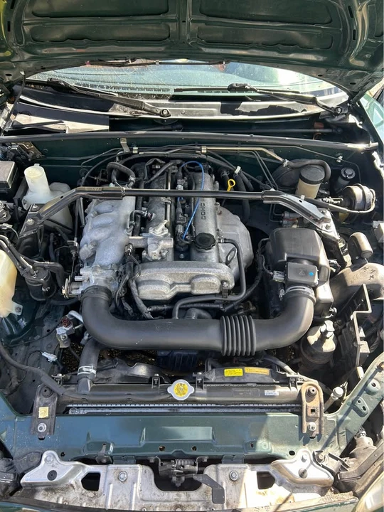 2001 Mazda NB MX-5 Miata - Image 14 of 15