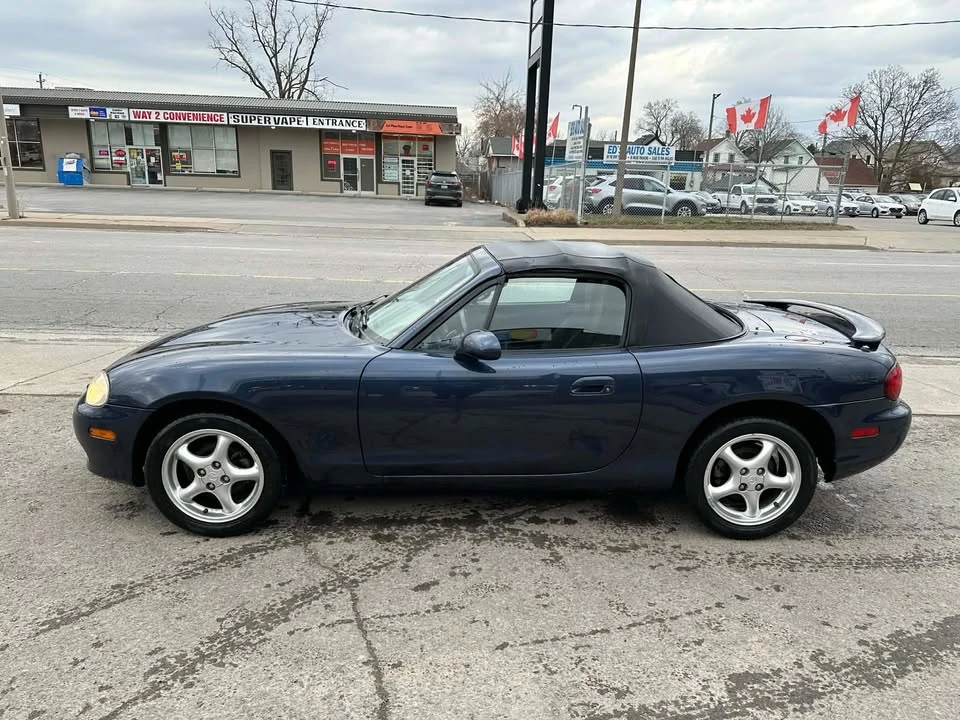 2001 Mazda NB MX-5 Miata - Image 8 of 14