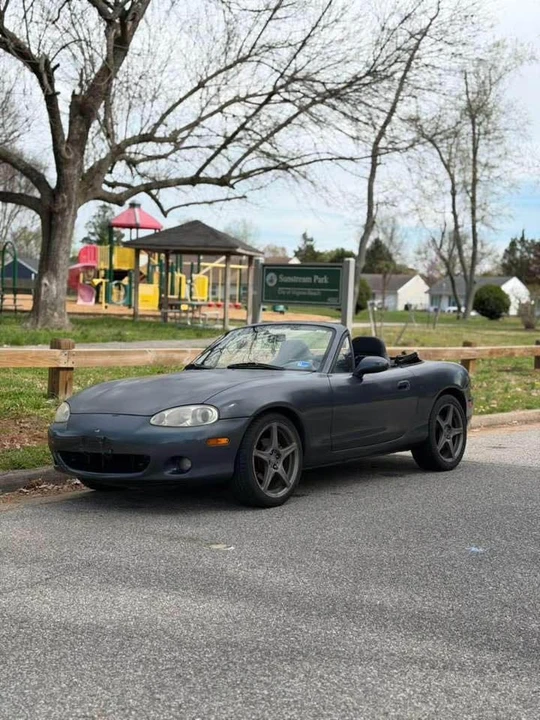 2001 Mazda NB MX-5 Miata - Image 5 of 15