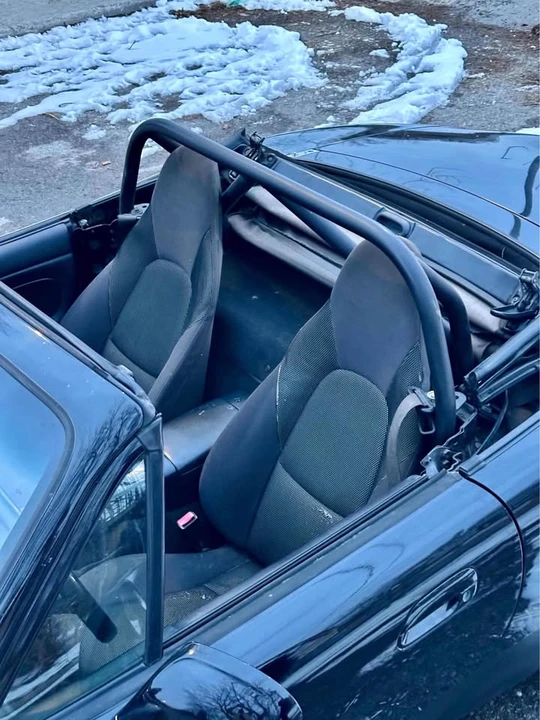 2001 Mazda NB MX-5 Miata - Image 7 of 12