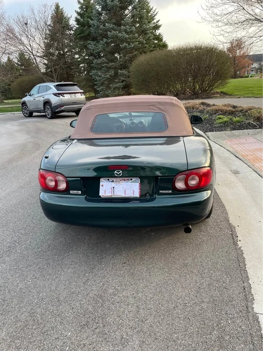 2001 Mazda NB MX-5 Miata - Image 4 of 20