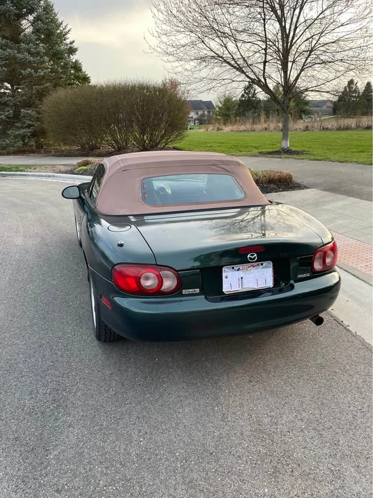 2001 Mazda NB MX-5 Miata - Image 3 of 20