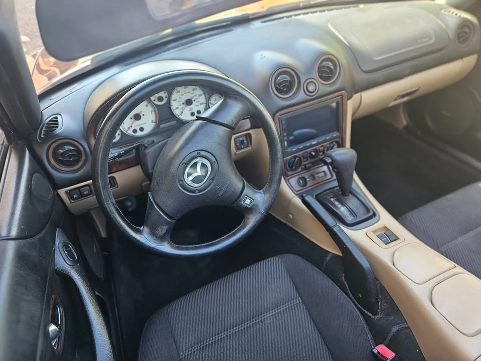 2001 Mazda NB MX-5 Miata - Image 9 of 20