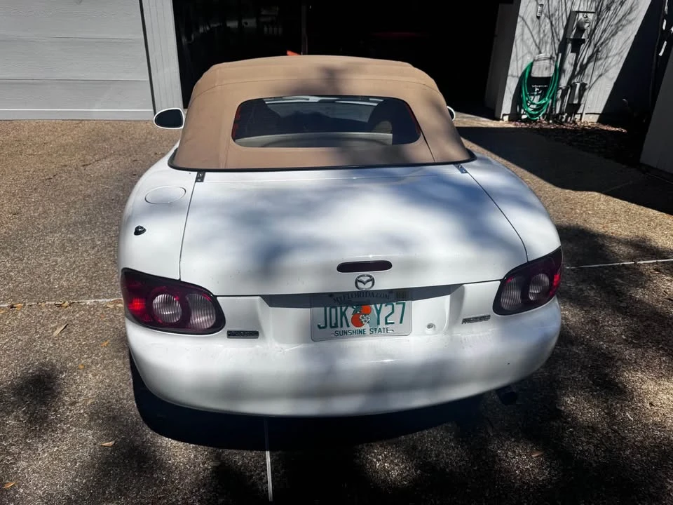 2001 Mazda NB MX-5 Miata - Image 3 of 6