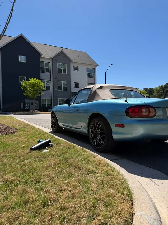 2001 Mazda NB MX-5 Miata - Image 12 of 16