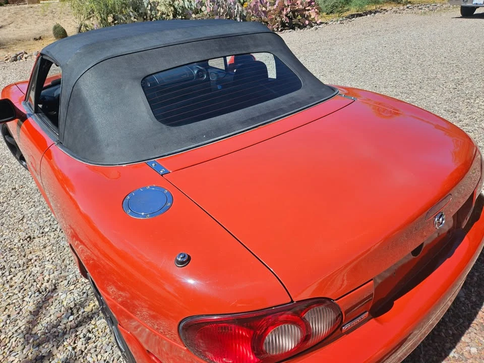 2001 Mazda NB MX-5 Miata - Image 19 of 20