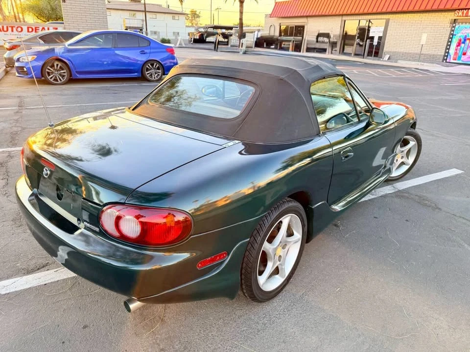 2001 Mazda NB MX-5 Miata - Image 4 of 20