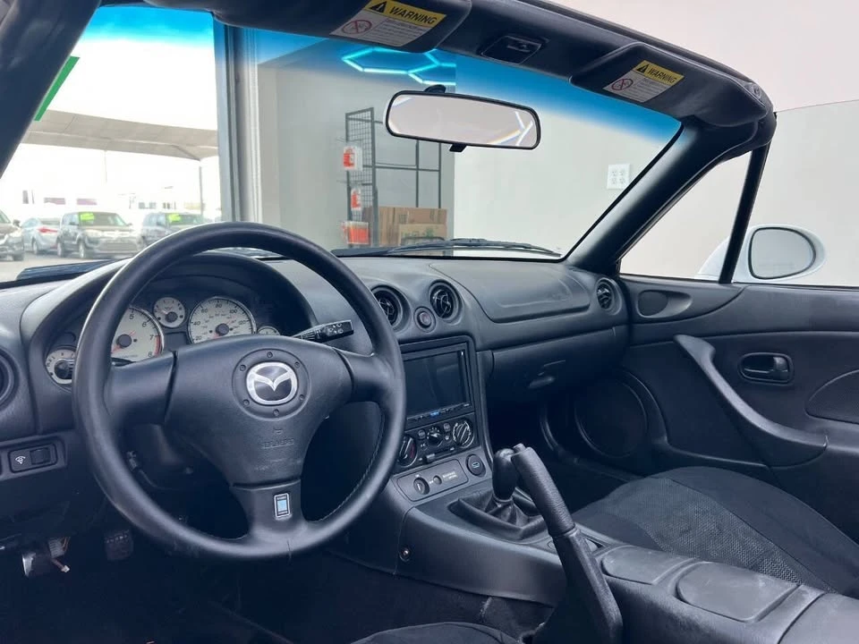 2001 Mazda NB MX-5 Miata - Image 15 of 20