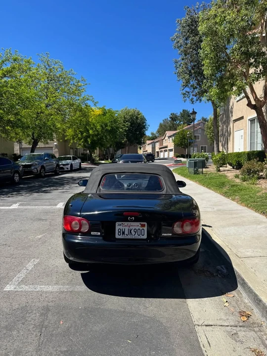 2001 Mazda NB MX-5 Miata - Image 3 of 11