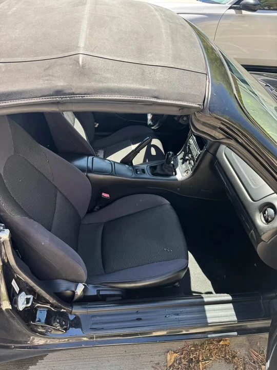 2001 Mazda NB MX-5 Miata - Image 10 of 11
