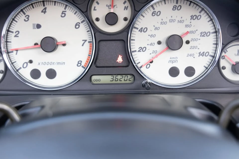 2001 Mazda NB MX-5 Miata - Image 16 of 18