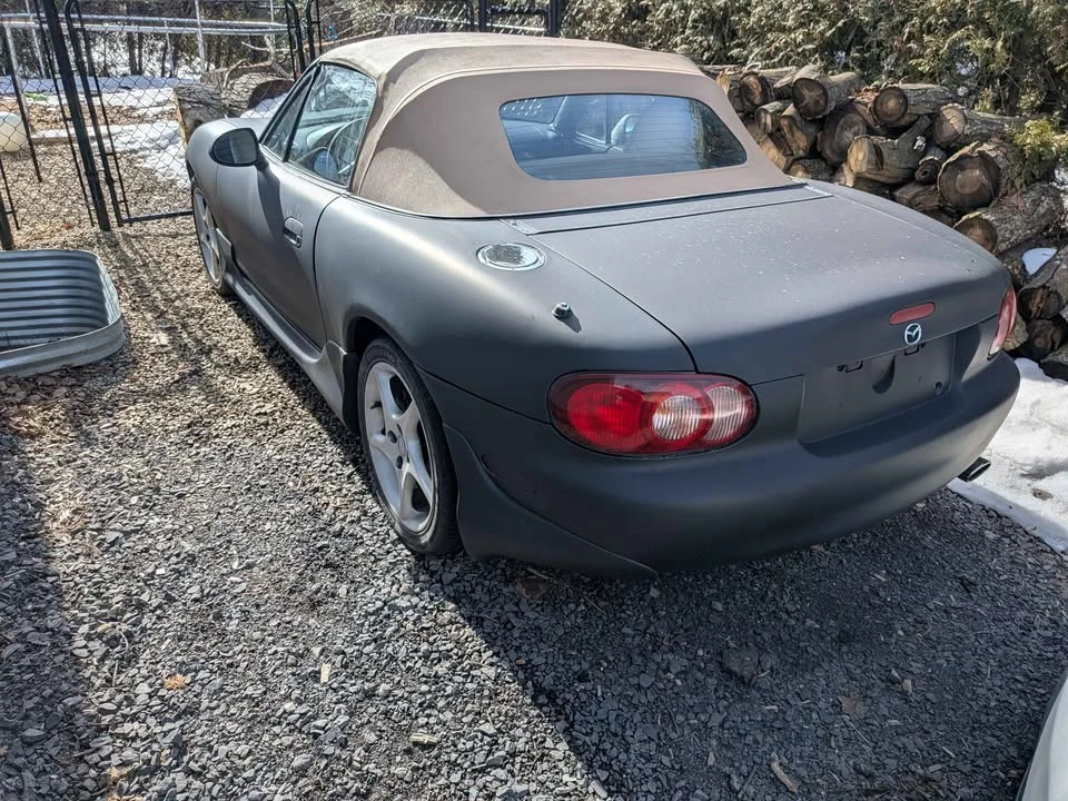 2001 Mazda NB MX-5 Miata - Image 2 of 4