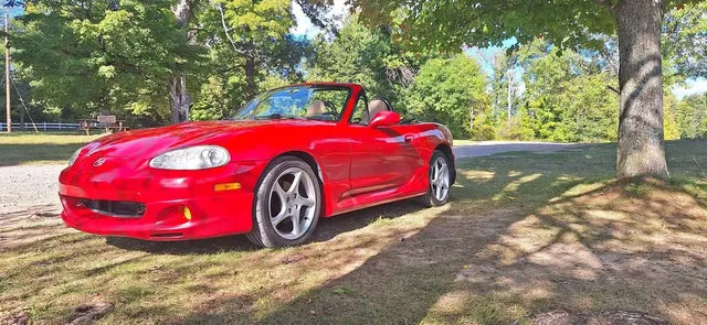 2001 Mazda MX-5 Miata LS