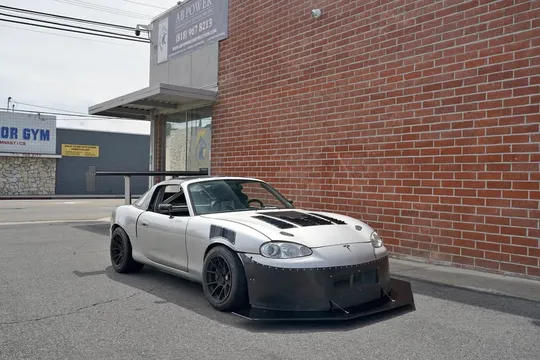 2001 Mazda MX-5 Miata