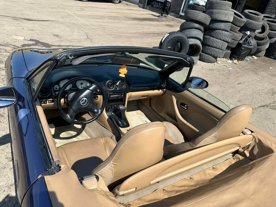 2001 Mazda NB MX-5 Miata - Image 6 of 10