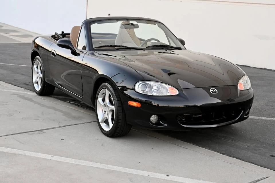 2001 Mazda NB MX-5 Miata - Image 13 of 19