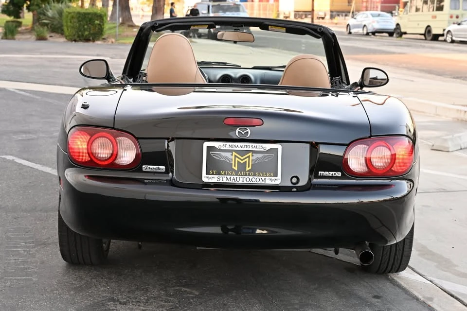 2001 Mazda NB MX-5 Miata - Image 8 of 19