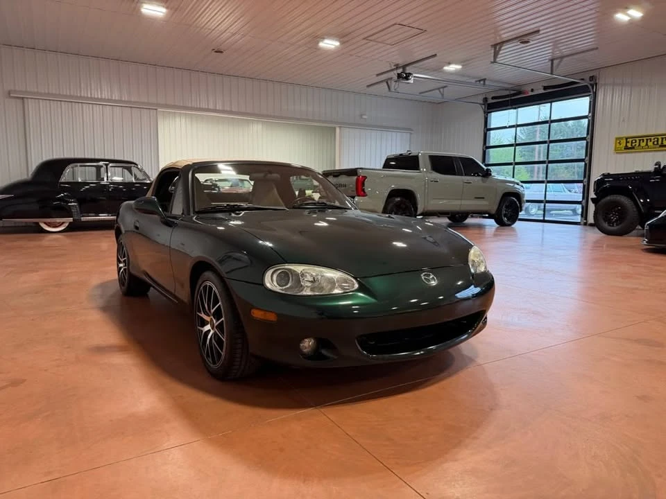 2001 Mazda NB MX-5 Miata - Image 8 of 19