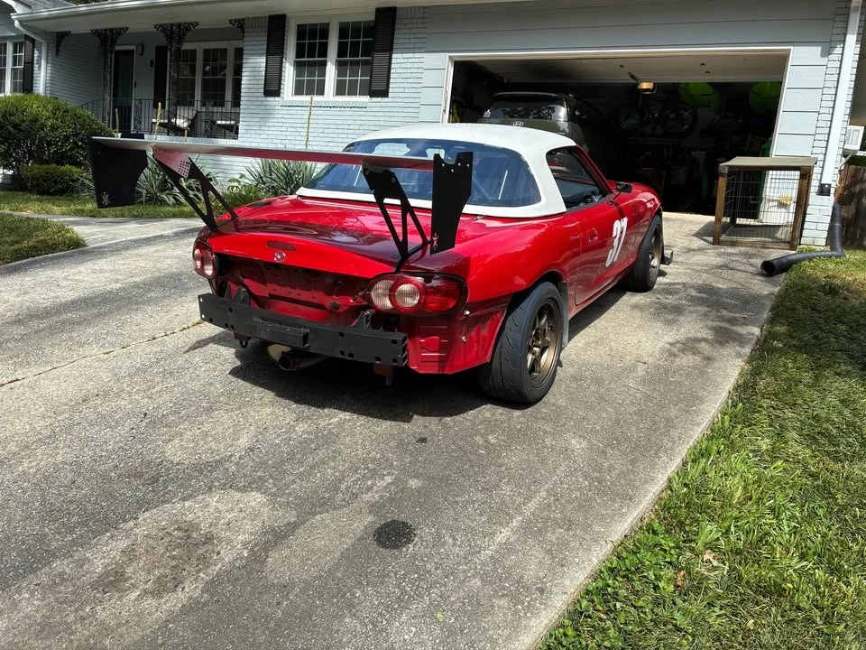 2001 Mazda NB MX-5 Miata - Image 7 of 10