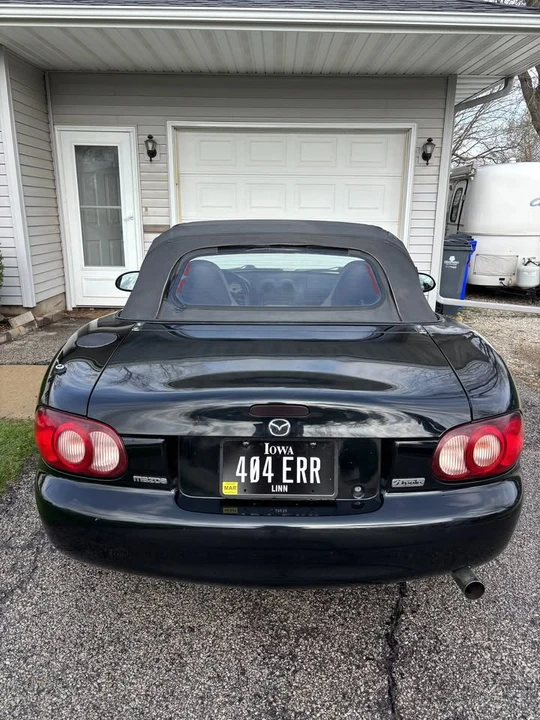 2001 Mazda NB MX-5 Miata - Image 3 of 20