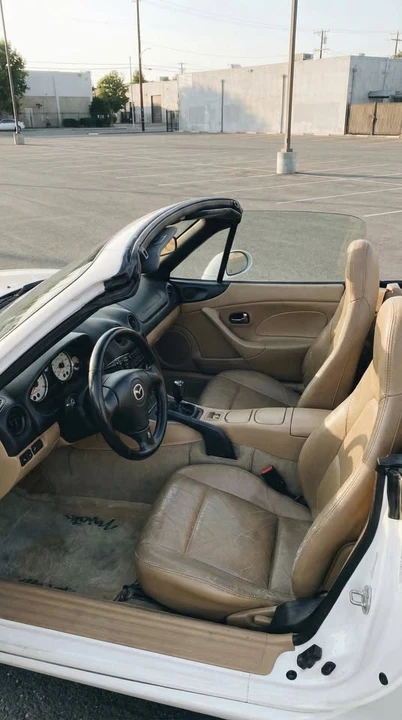2001 Mazda NB MX-5 Miata - Image 5 of 7
