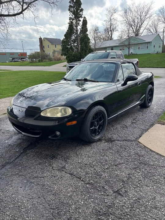 2001 Mazda NB MX-5 Miata - Image 5 of 20
