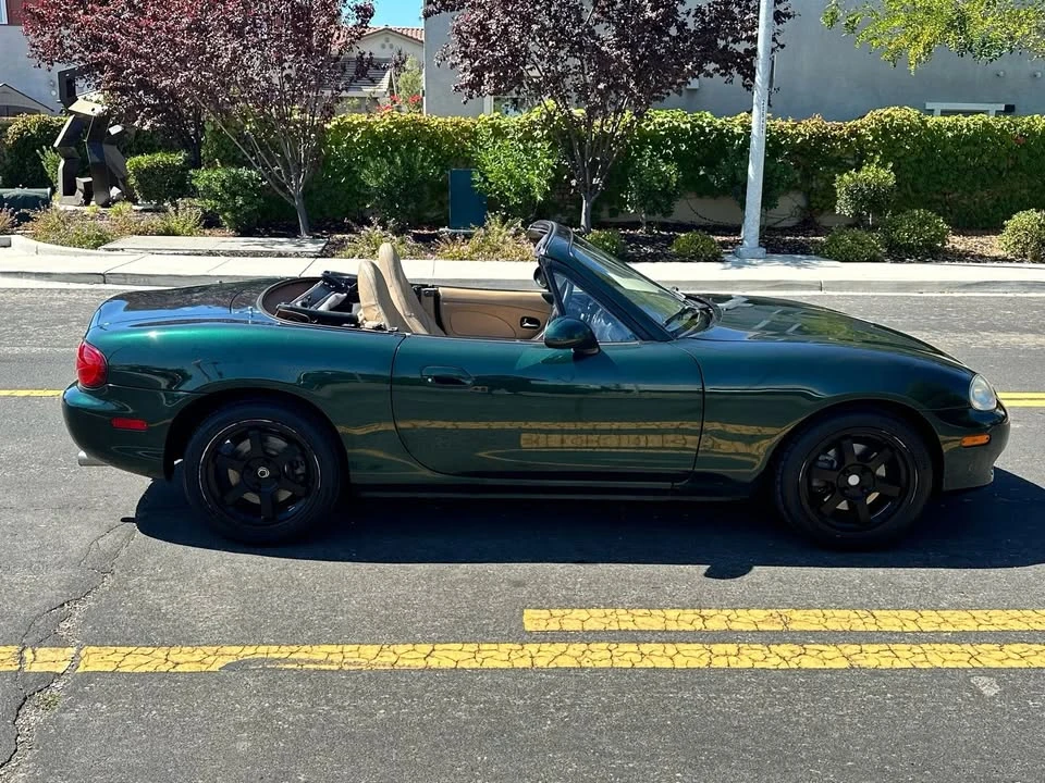 2001 Mazda NB MX-5 Miata - Image 11 of 20