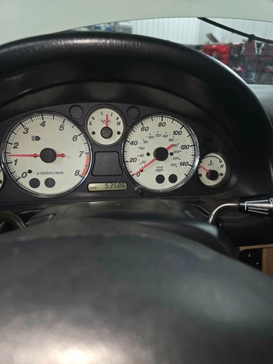 2001 Mazda NB MX-5 Miata - Image 6 of 7
