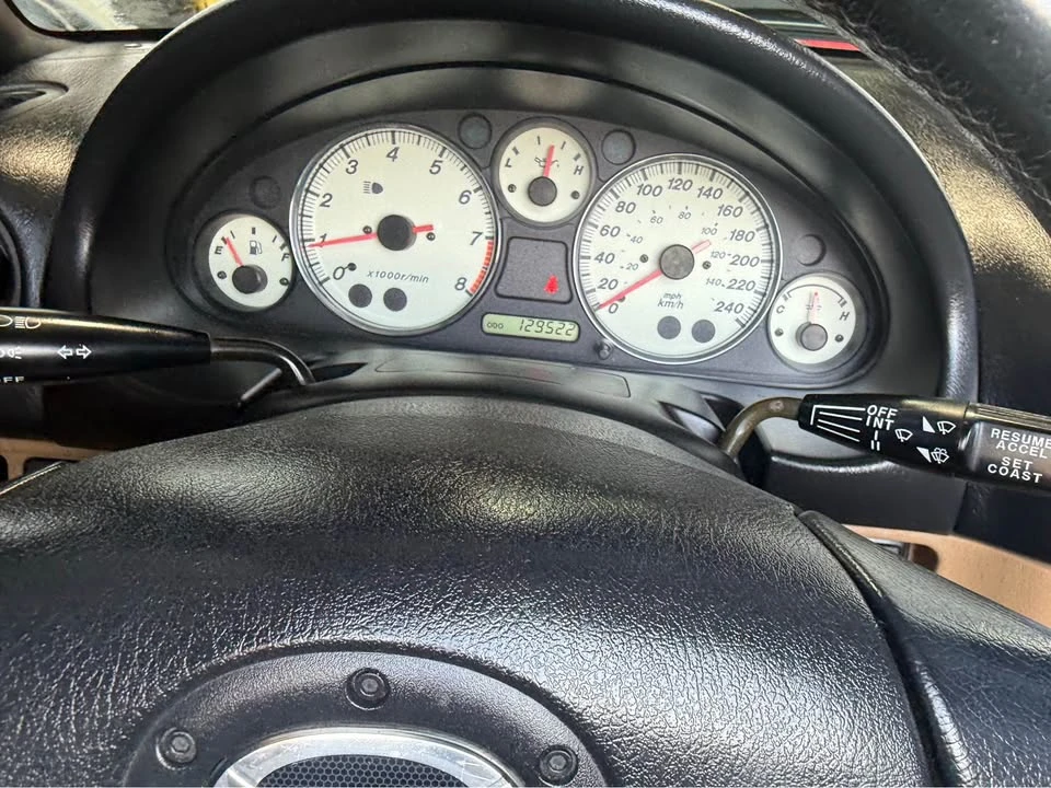2001 Mazda NB MX-5 Miata - Image 10 of 10
