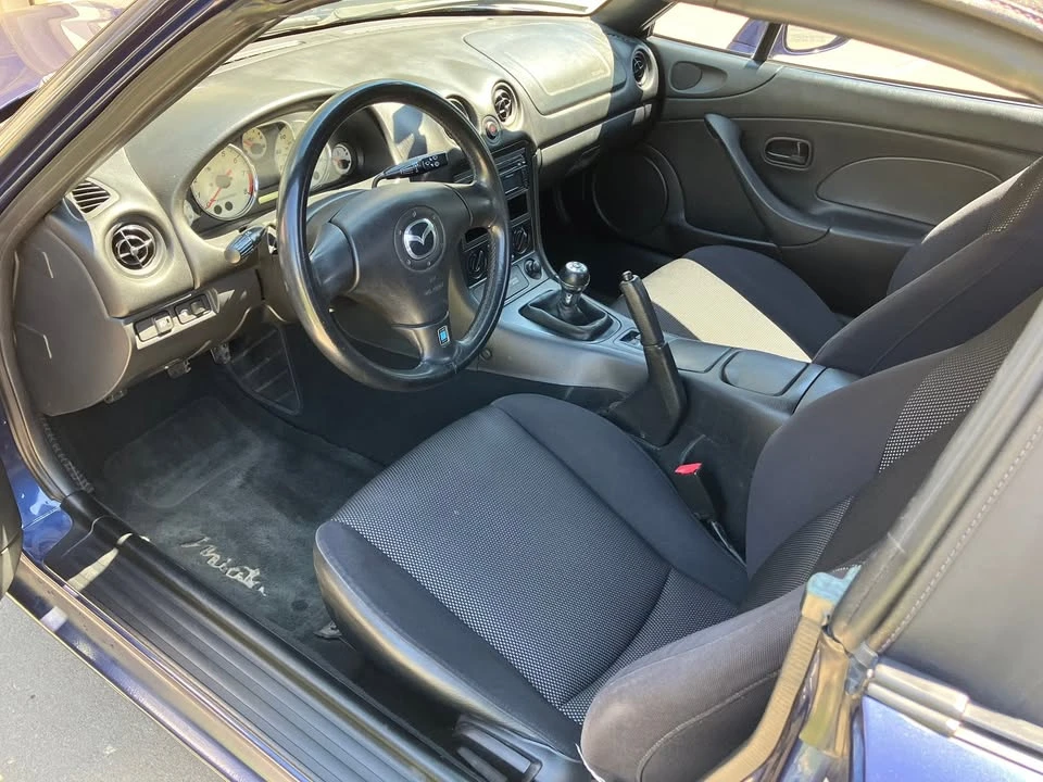2001 Mazda NB MX-5 Miata - Image 3 of 4