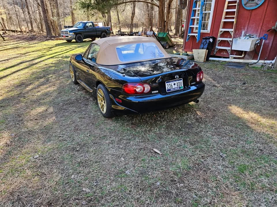 2001 Mazda NB MX-5 Miata - Image 2 of 5