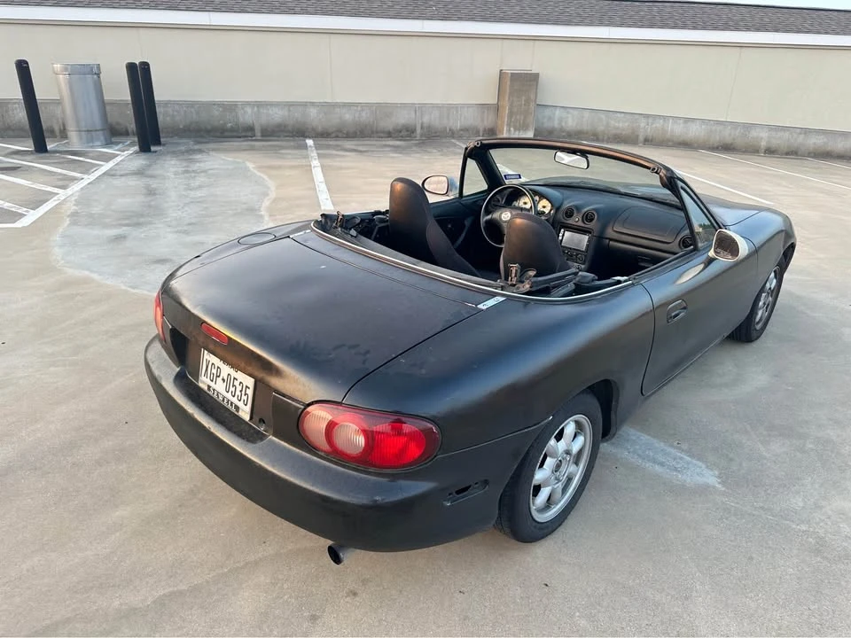 2001 Mazda NB MX-5 Miata - Image 2 of 17