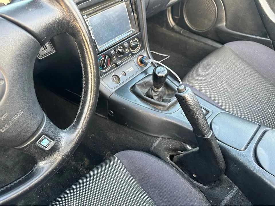 2001 Mazda NB MX-5 Miata - Image 11 of 17